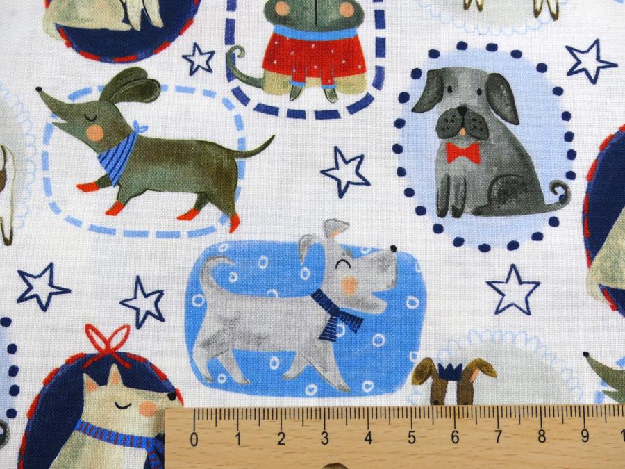 Patchworkstoff mit Hunden und Zicklein Detailansicht mit Maß
